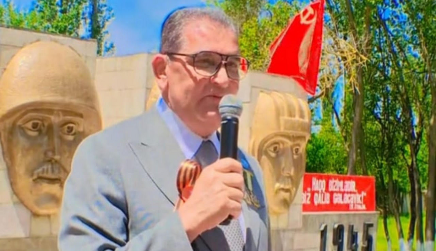 SSRİ bayrağı qaldıran, polis rəisini söyən sabiq sədrin məhkəməsi başlayır 