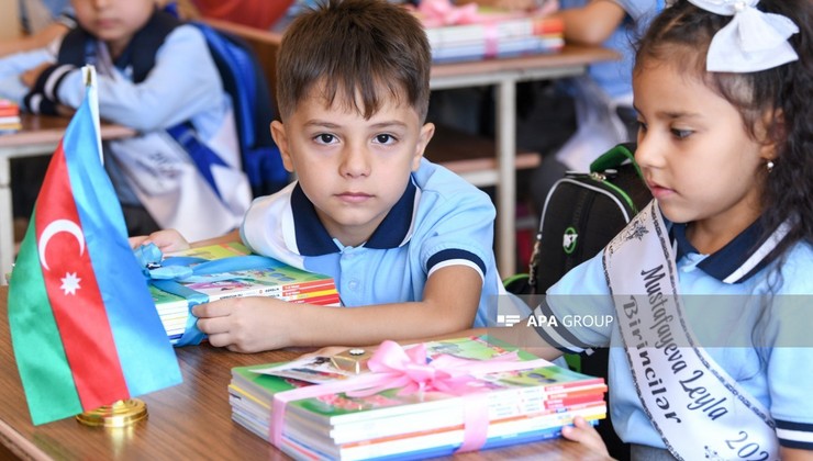102 minə yaxın uşağın birinci sinfə qəbulu tamamlanıb
