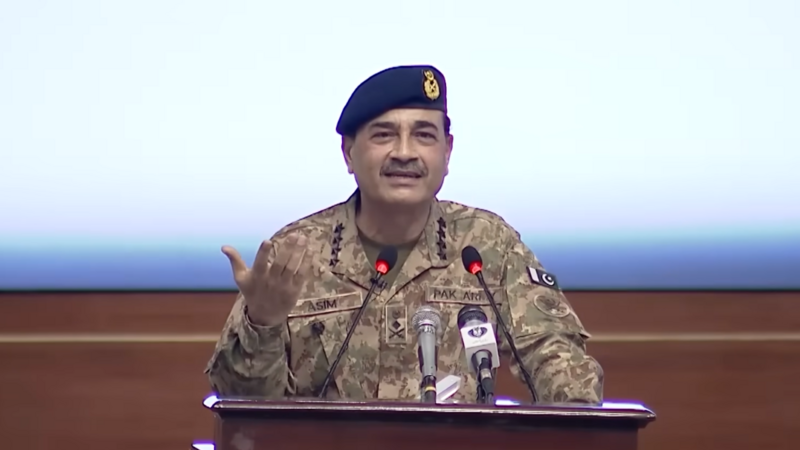 Pakistan danışıqlar üçün İrana onu GÖNDƏRİR
