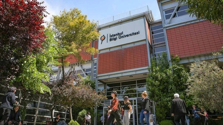Türkiyənin məşhur universiteti bağlandı - FOTO