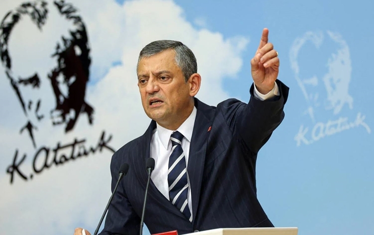 Özəl yeni partiya quracaq