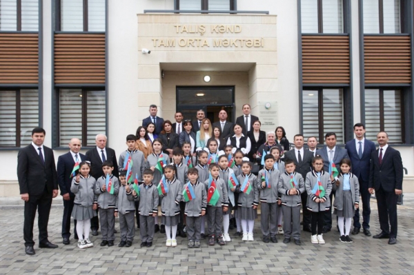 Şəhid anası Talış kəndinə direktor təyin olundu - FOTO