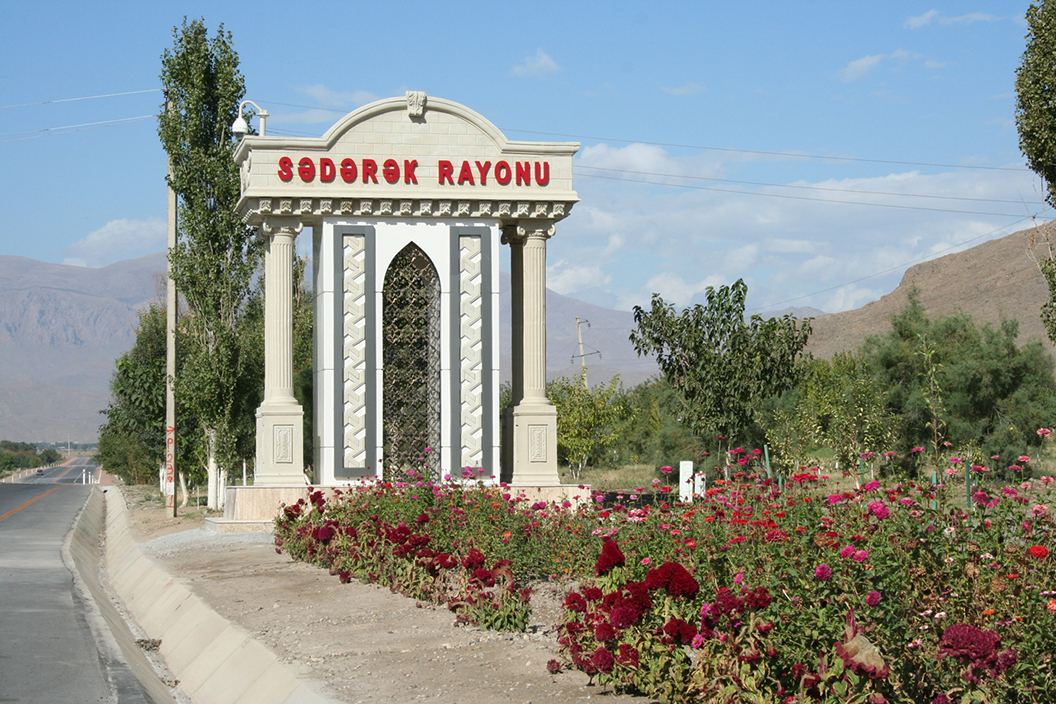 “Əkin sahələrimi susuzluqdan qurudublar” - SƏDƏRƏK SAKİNİ 