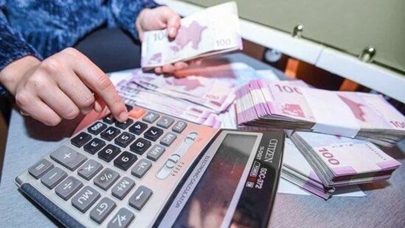 Emin Ağalarovun şirkəti işçi axtarır - MAAŞ 1800 MANAT 