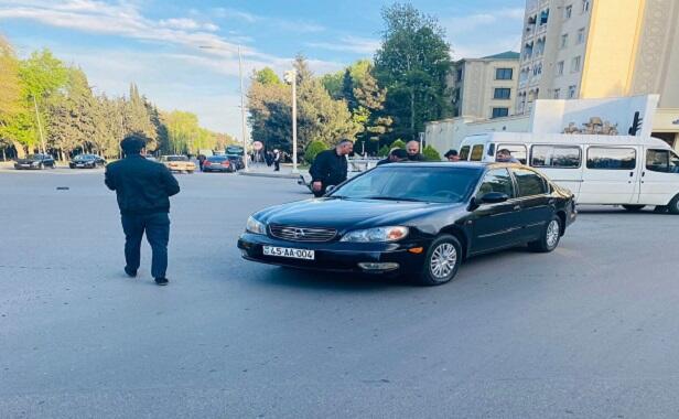İcra hakimiyyətinin maşını qəzaya düşdü - FOTO