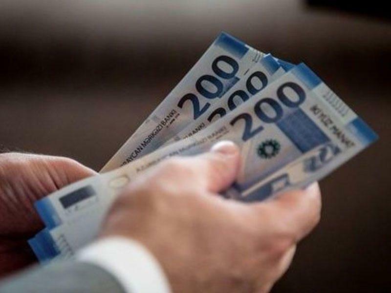 Azərbaycanda bu şəxslərin maaşları artırıldı - SİYAHI