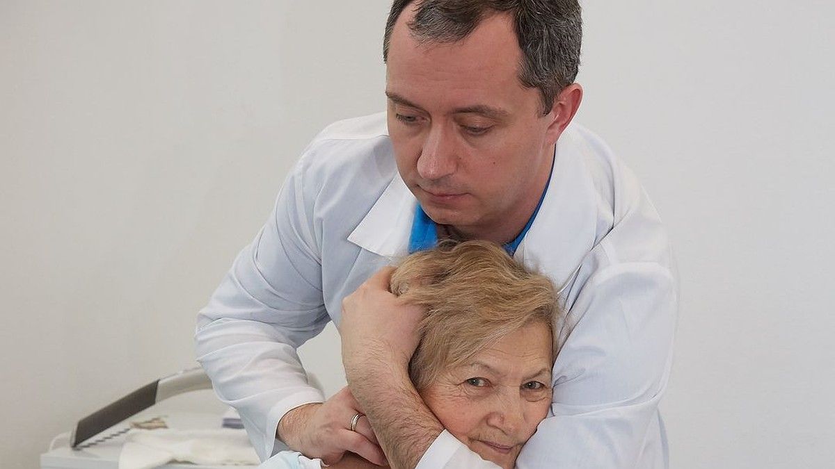 İnsanın boynu qədər çətin, vacib, təhlükəli hissə yoxdur – Məşhur həkim