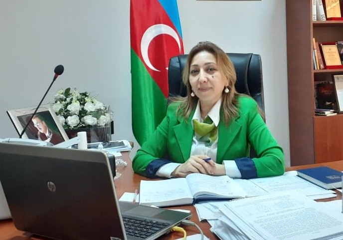 Direktor: Müəllimlərin məktəbə buraxılmaması xəbəri yalandır
