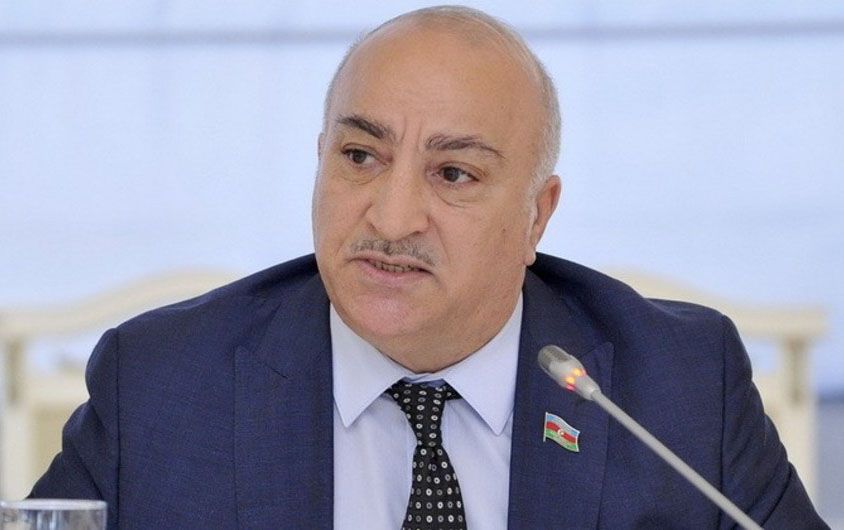 Tahir Kərimli: “Məni niyə xalqla bu qədər üz-göz edirlər, çəkdiyim zəhmət, gördüyüm işlər yerə vurulur?”