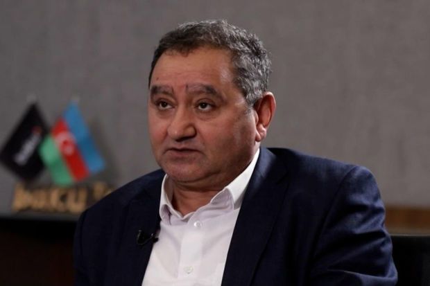 Etibar Əliyev: "Detektiv əsərlər kitabxanaya yük olur"