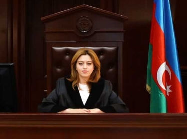 İntihar edən hakimin yerinə yeni hakim ezam olundu - FOTO