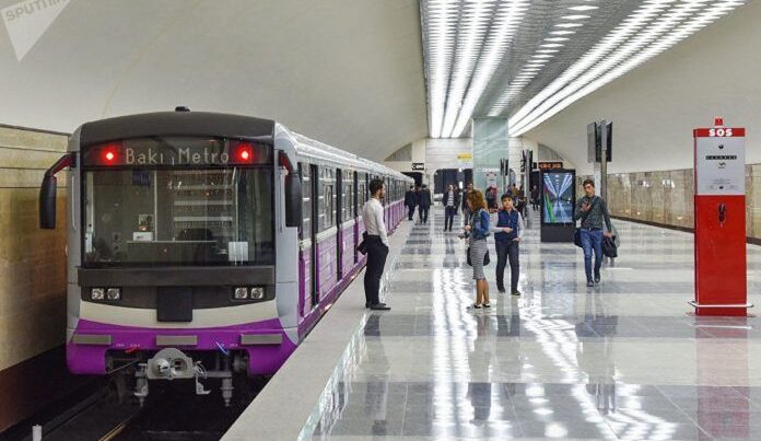 Metrodan istifadə edənlərin NƏZƏRİNƏ!