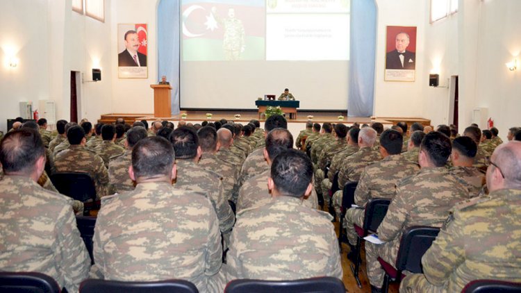Hərbçilərin pensiya təminatında azalma olmayacaq - RƏSMİ