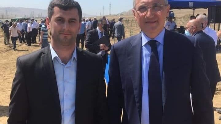 “Maaş kartlarını şəxsən Elvin adlı şəxsin əli ilə nazir Muxtar Babayev mənimsəyir” – Fuad Muradov