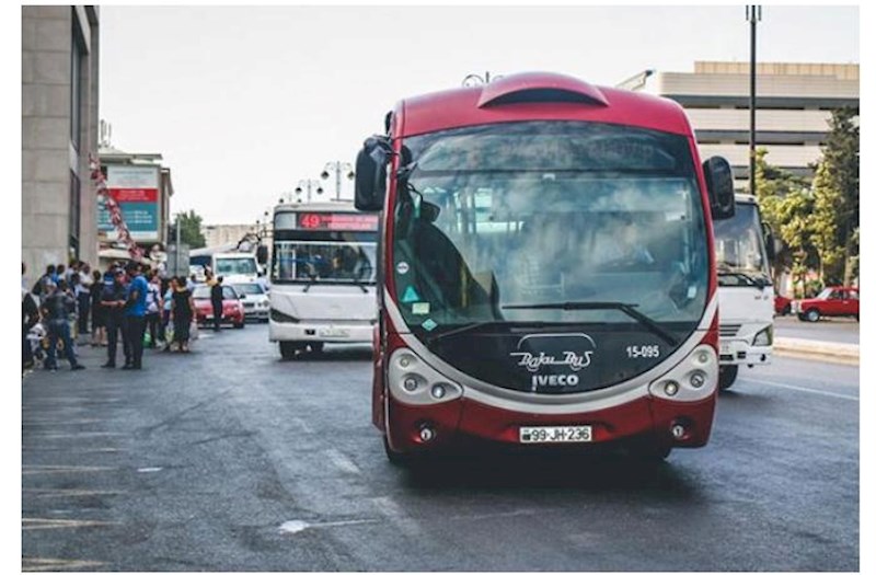 “Bakıda ictimai nəqliyyat pulsuz olsun” — TƏKLİF