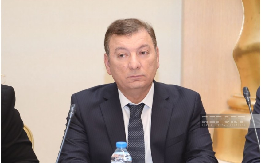 Adil Vəliyev: “Heç bir halda boşanmaların qarşısını almaq mümkün deyil, zorla da buna ehtiyac yoxdur”