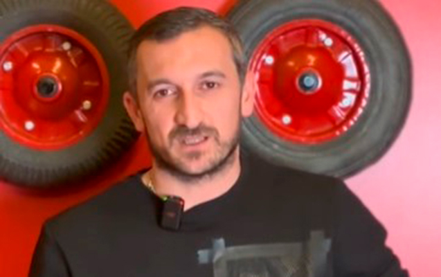 Azərin verilişində iştirakına görə tənqid edildi - Video