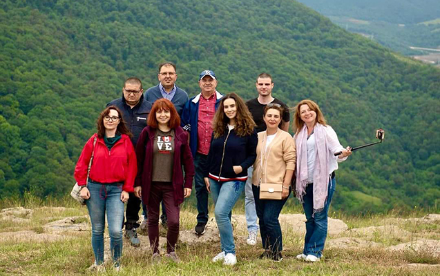 Elmar Hüseynovun ailəsi illər sonra Azərbaycanda - Şuşaya getdi - Fotolar