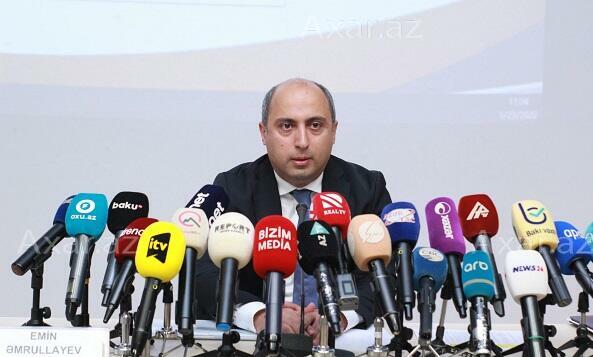 Nazir 4 milyon insanı təhqir etdi: Nə danışdığını anlamır!