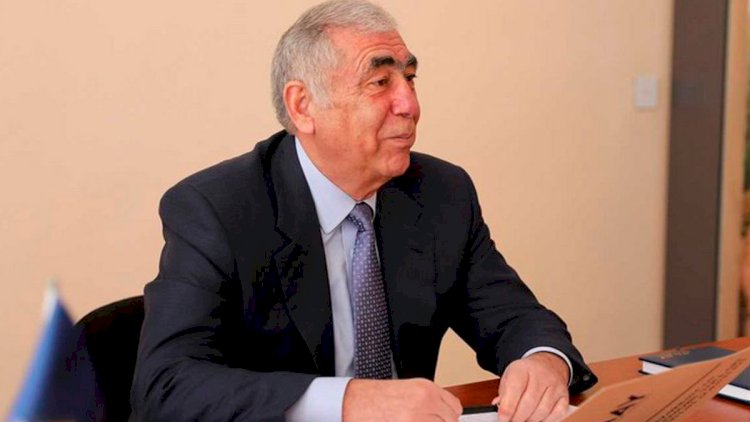 Saleh Məmmədovun qəbulunda qalmaqal: Pul paylayıb? 