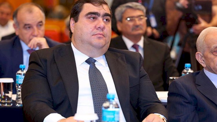 Vasif Talıbovun “şahmatçı” oğlu iclasa qatıldı - Foto