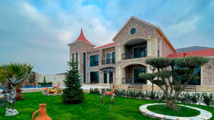 Azərbaycanda xanım məmur yarım milyonluq villa aldı  - FOTO