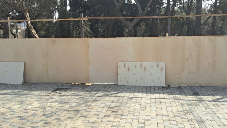 Bakının məşhur parkı hasara alındı – Fotolar