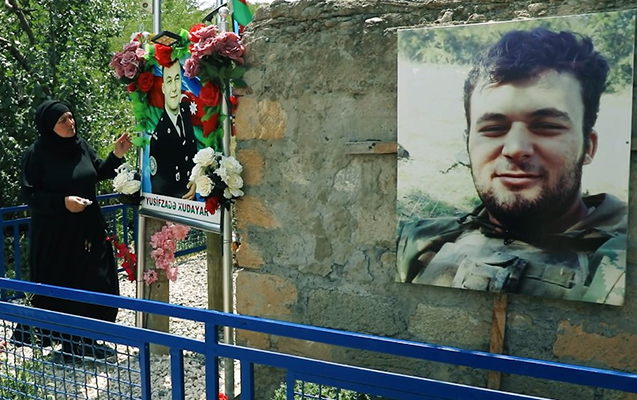 Şəhid Xudayarın anası oğlunun son nəfəsini verdiyi torpaqlarda - Video